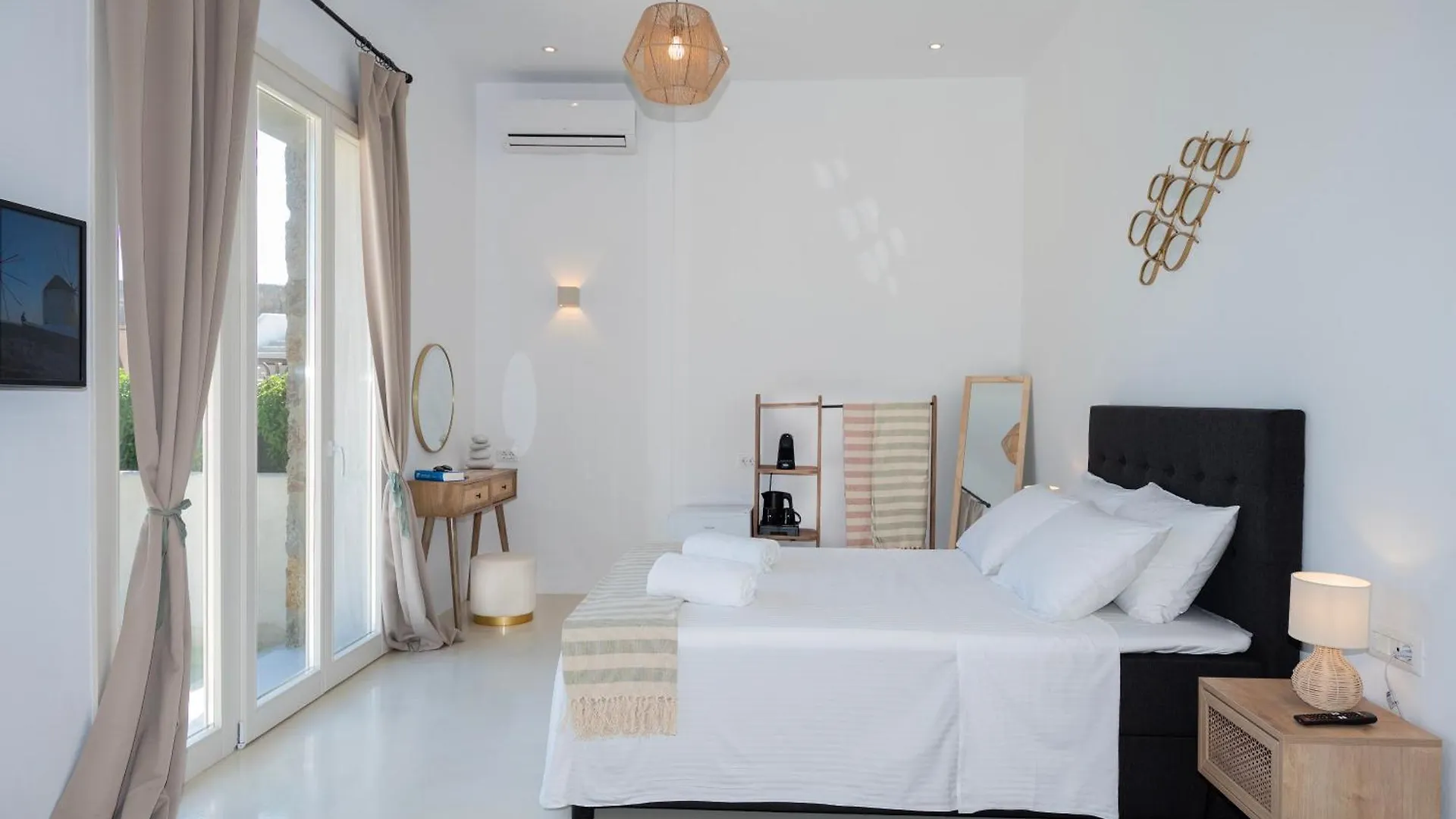 Adyton Mykonos Luxury Suites & Pools Ano Mera Country house