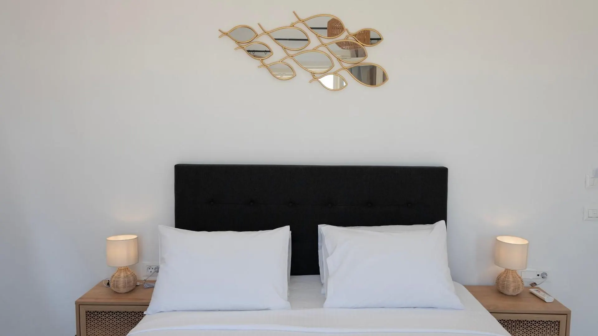 Adyton Mykonos Luxury Suites & Pools Ano Mera Country house